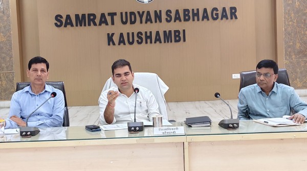 डीएम ने किया जिला पोषण समिति की बैठक