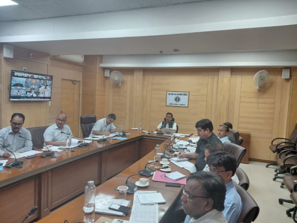 डॉ0 अशीष गोयल का सख़्त आदेश "सोलर रूफटॉप कनेक्शन में उपभोक्ताओं को न हो समस्या"
