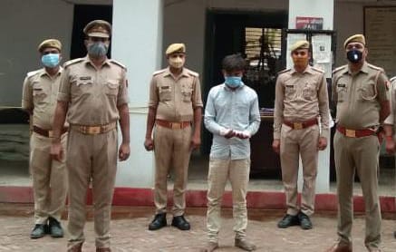 अवैध तमंचा व कारतूस के साथ गिरफ्तार एक गिरफ्तार
